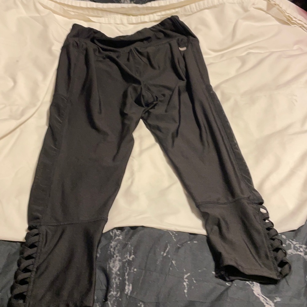 Capris size Med